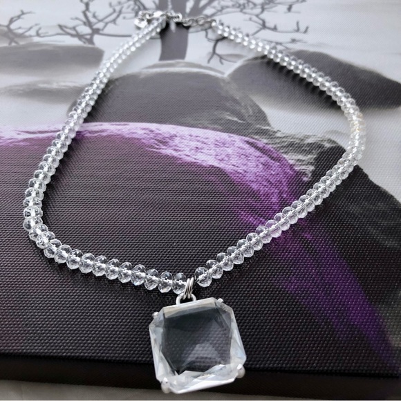 Swarovski Elegant Precision Cut Clear Crystal Pendant Necklace Vintage - Picture 1 of 12